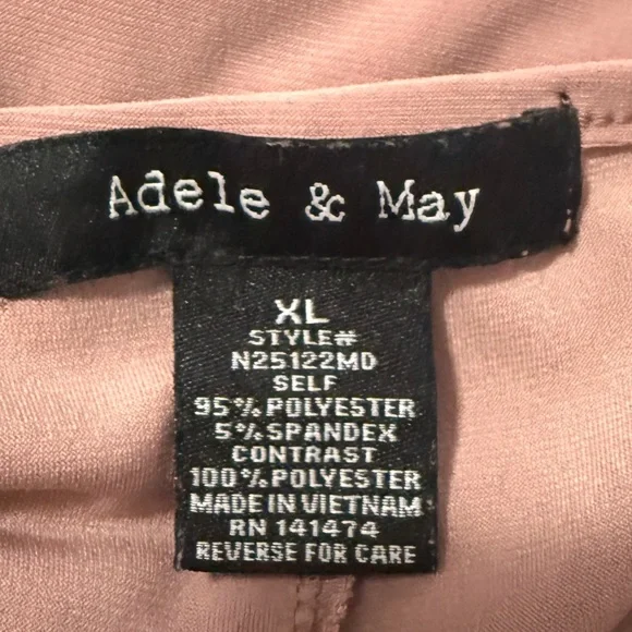 Elegant Blush Blouse with Embellished Neckline - Picture 3 of 4